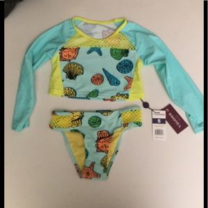 NWT Vigoss Size 5 All of the Shells Bright Yellow Aqua 2 pc Rash guard swim set.
